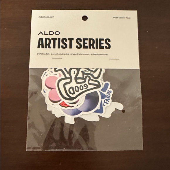 Aldo Women’s Hyperthalamuscorp Sneakers with Charms in Color Natural Size 5 - Picture 10 of 11